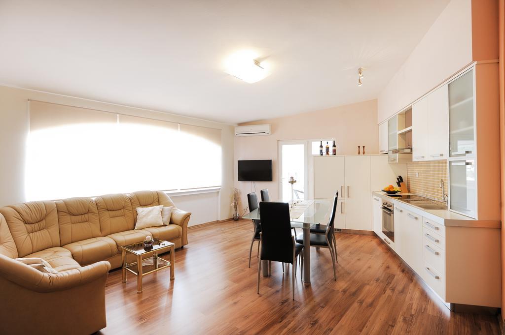 Apartment Jaz 比比涅 客房 照片